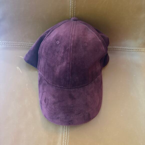 My Only OSFM burgundy, velvet women’s Hat - Picture 1 of 6